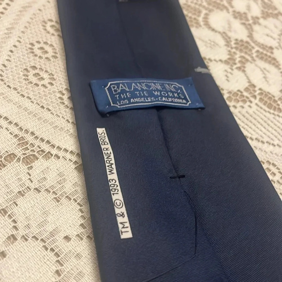 Vintage 1993 Warner Bros Tie Made in 🇺🇸 EUC - Picture 5 of 6